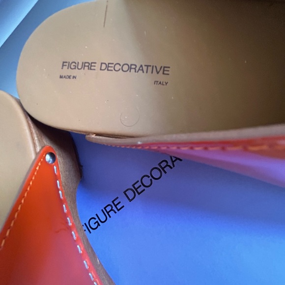 NWB FIGURE DECORATIVE ORANGE CLOGS/ITALY/PATENT LEATHER/39IT-8US/UNIQUE - Picture 7 of 16